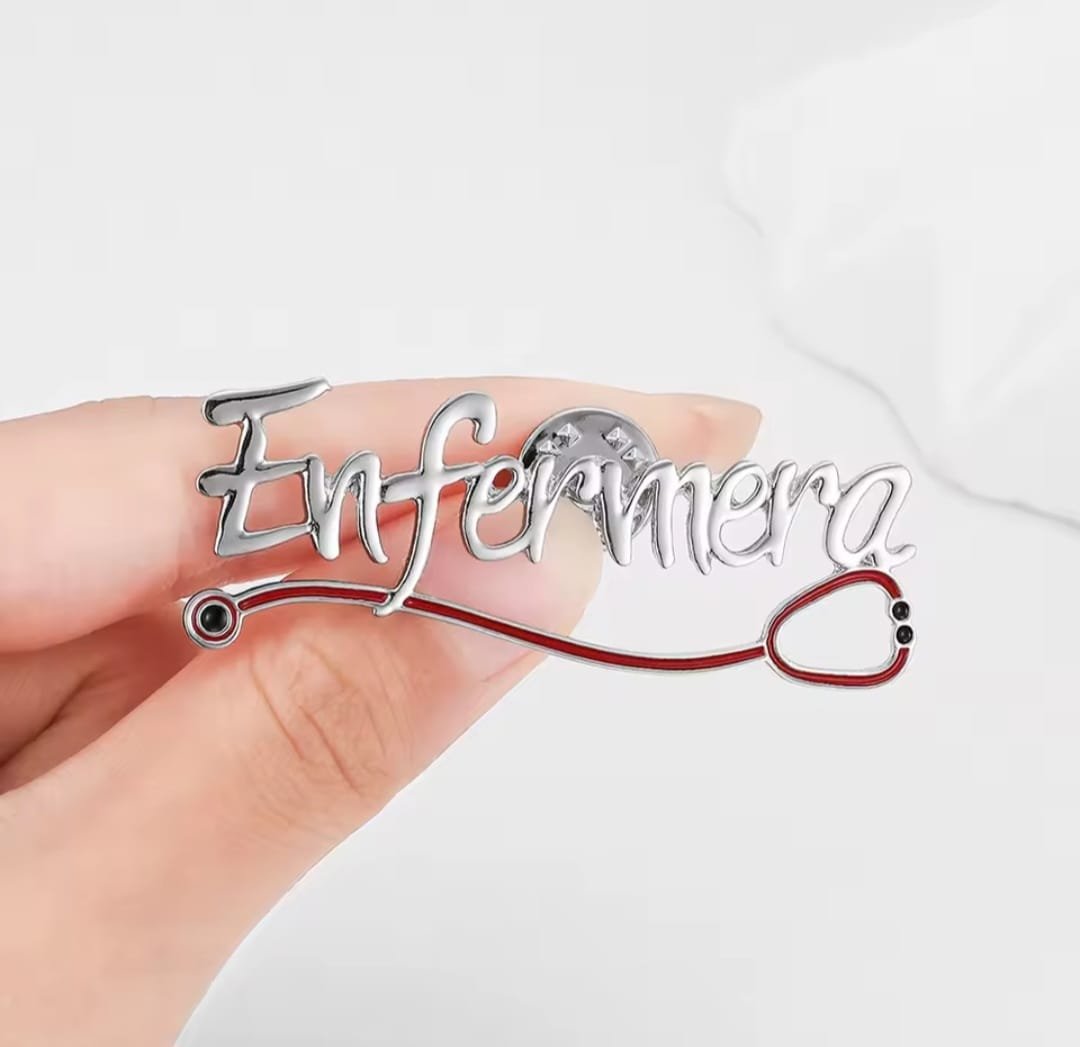 Pin - Enfermera Plateado